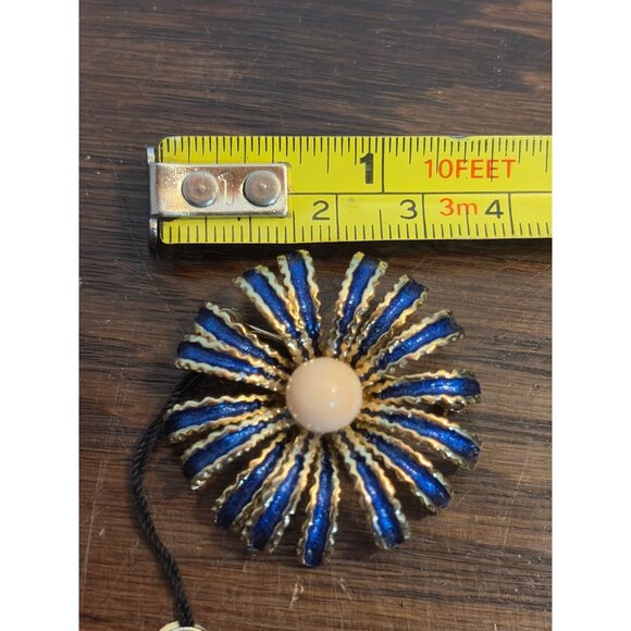 Vintage Trifari Blue Enamel Pink Marbled Domed Brooch Pin Still Has Tag! - Picture 4 of 4